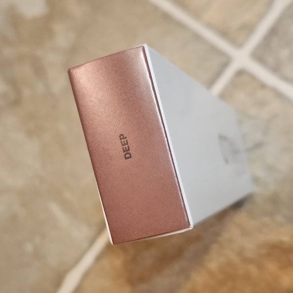 New Smashbox Halo Glow Tinted Moisturizer - Picture 3 of 3